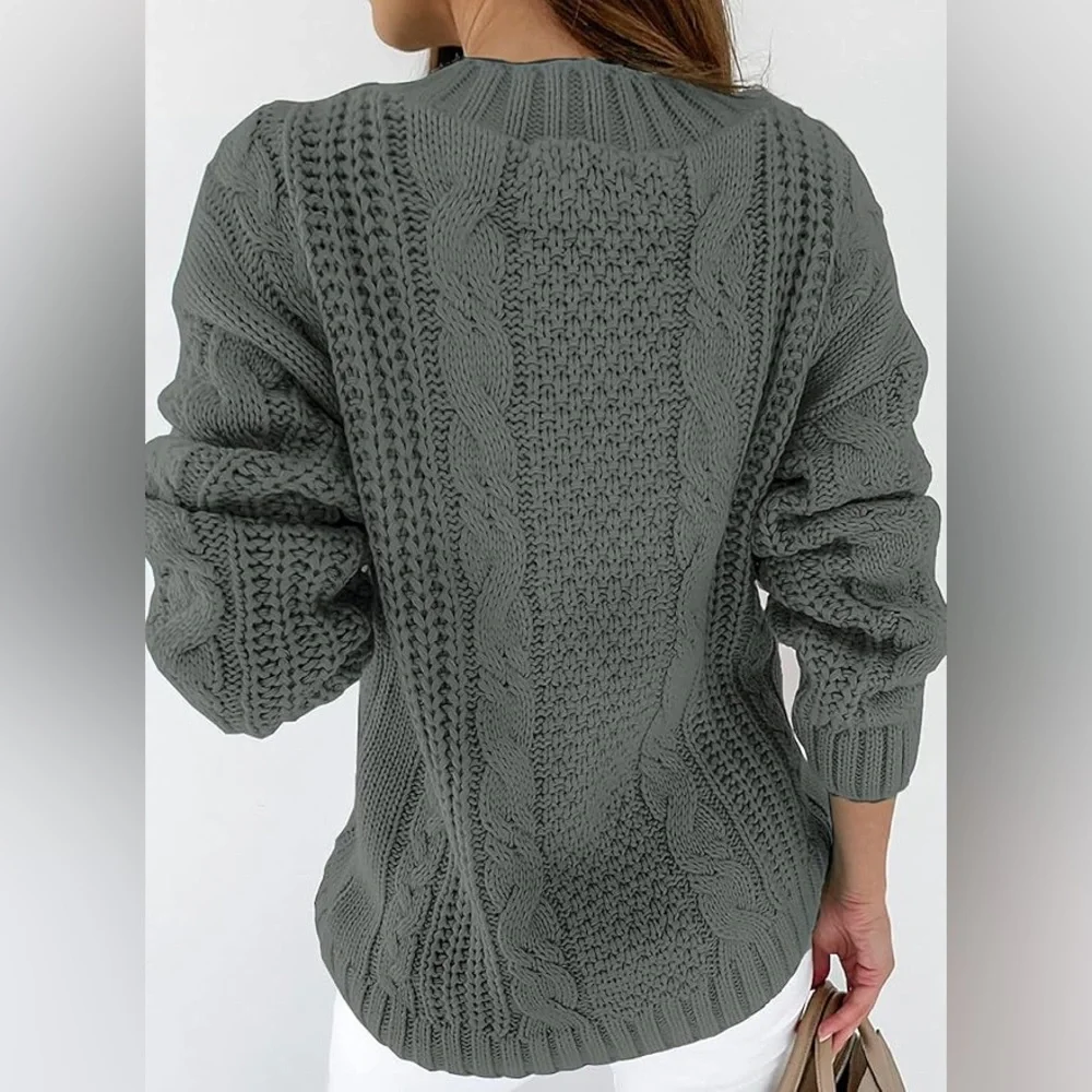 ❤️ Grey Chunky Knit Sweater